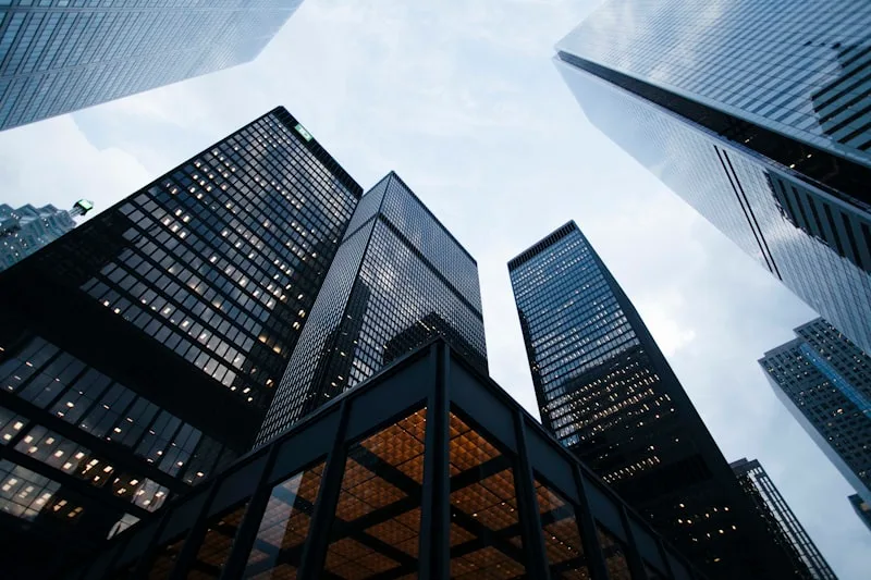 The Evolution of Workplace Culture - 平博